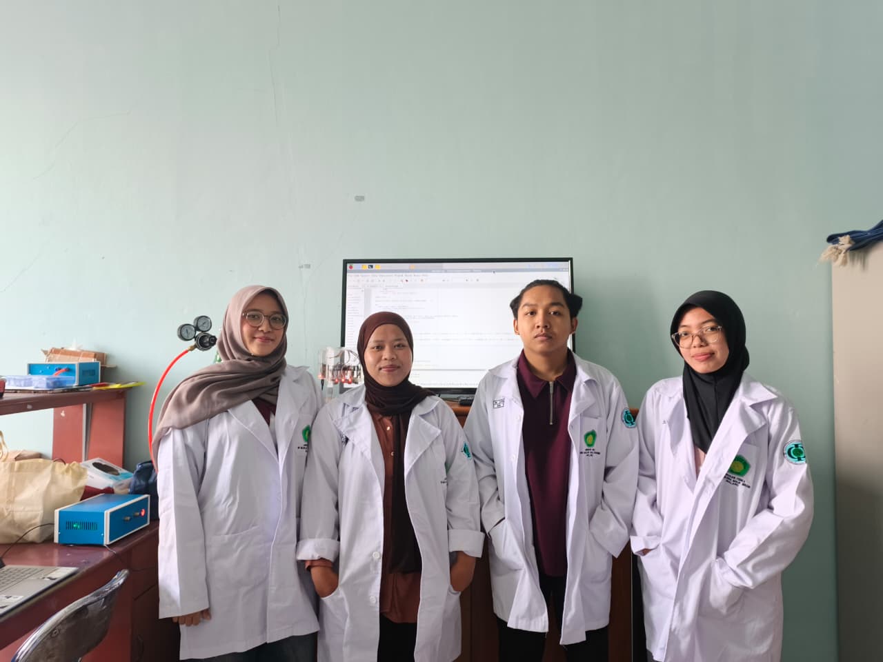Tim Pembantu Peneliti Mahasiswa Fisika Kembangkan Sensor Cerdas untuk Pangan dan Kesehatan